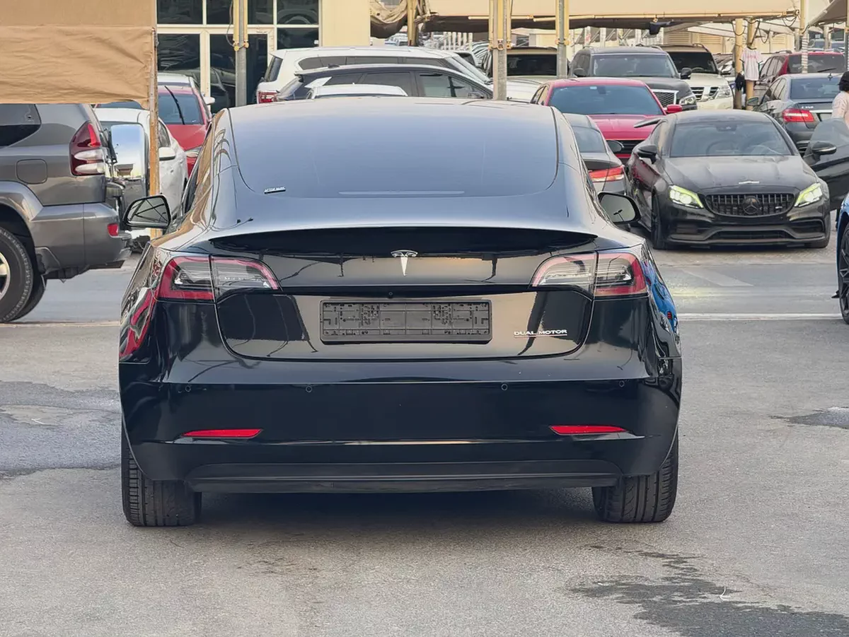 Tesla Model 3 Performance 2021 GCC Specs-2-2