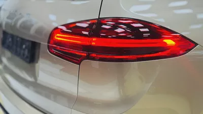 Porsche Cayenne S 2015 GCC Specs-7