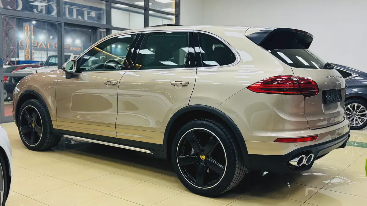 Porsche Cayenne S 2015 GCC Specs-5-5