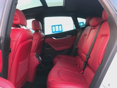 Maserati Levante GranSport 2018 | Japanese Specs | Pristine Condition-10