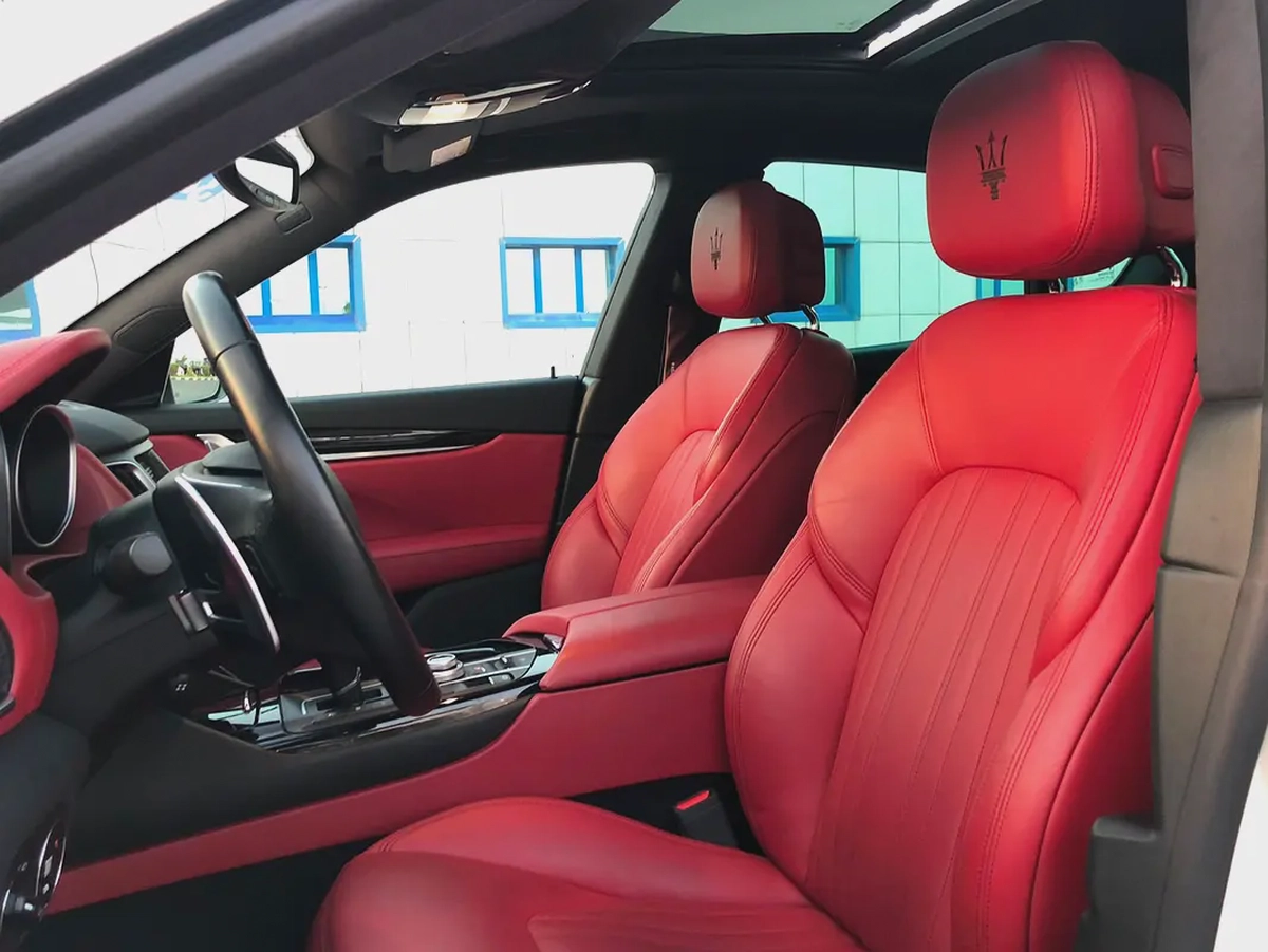 Maserati Levante GranSport 2018 | Japanese Specs | Pristine Condition-11-11