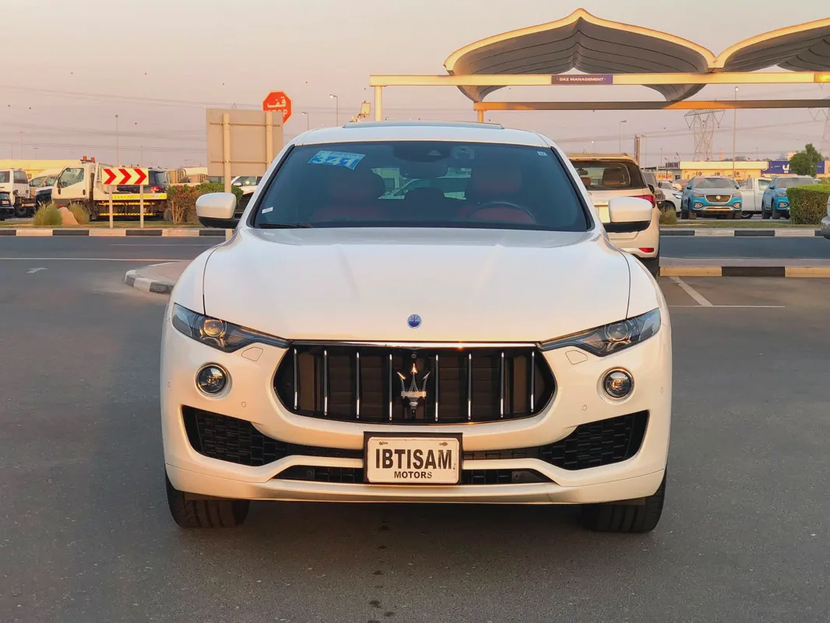 Maserati Levante GranSport 2018 | Japanese Specs | Pristine Condition-1-1