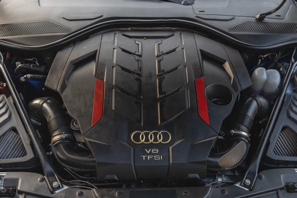Audi S8 2020