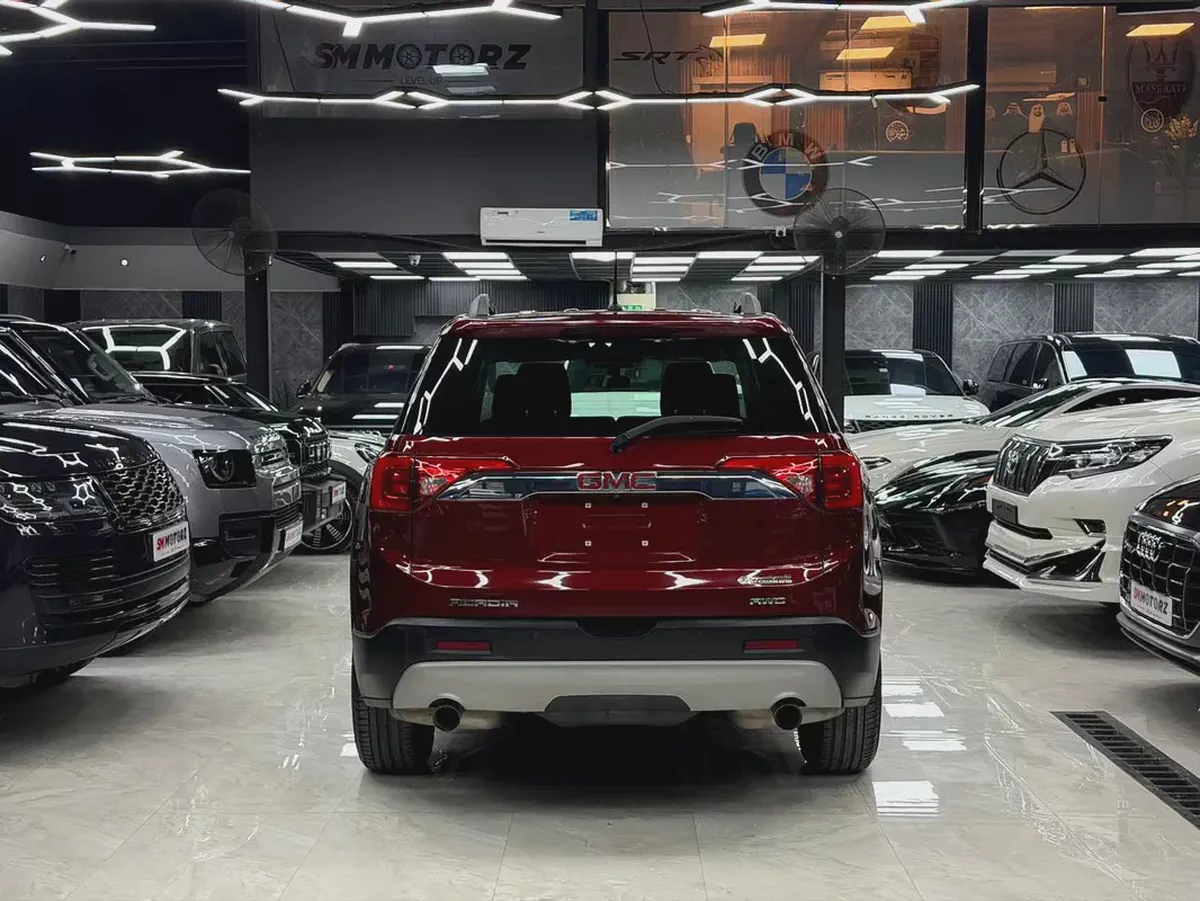 AED 847/ M | 1 Owner | Agency Service History | Original Paint | GCC Specs-5-5
