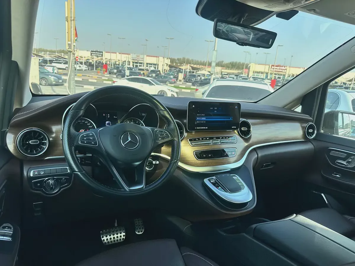 Mercedes V260-9-9