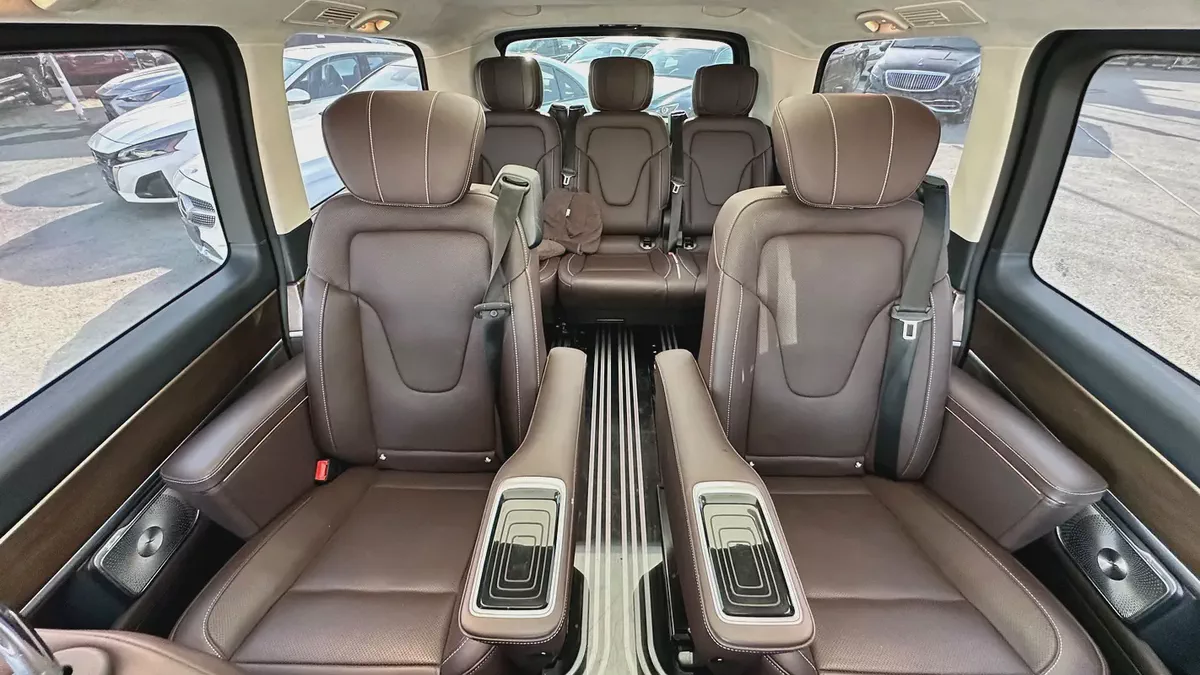 Mercedes V260-11-11