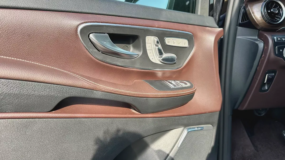 Mercedes V260-14-14