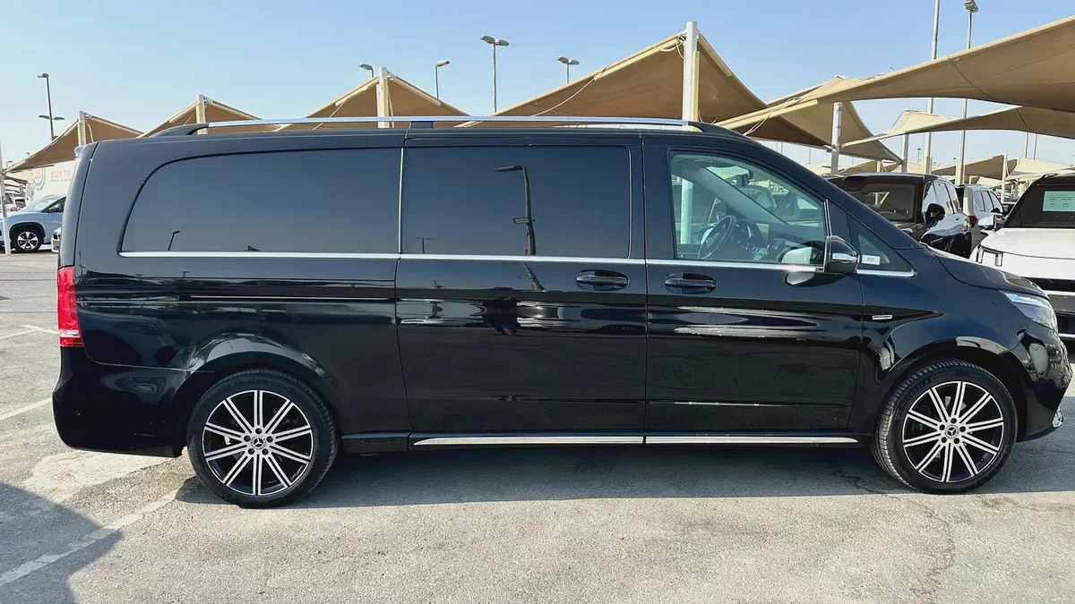 Mercedes V260-2-2