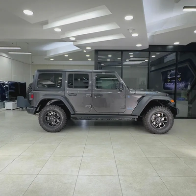 2025 Jeep Wrangler Willys 4xe hybrid-3
