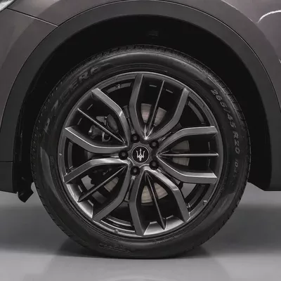 AED 2,299 pm • 0% Downpayment • Maserati Levante Q4 • Agency  Warranty-5