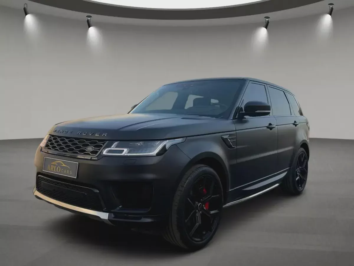 Range Rover Sport HSE Dynamic - Matte Black - Excellent Condition