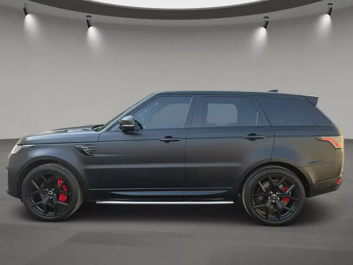 Range Rover Sport HSE Dynamic - Matte Black - Excellent Condition-7-7