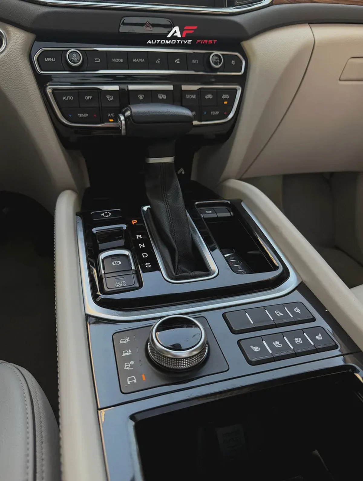 2021 GAC GS8 320T i-4WD Turbo | GCC Specs