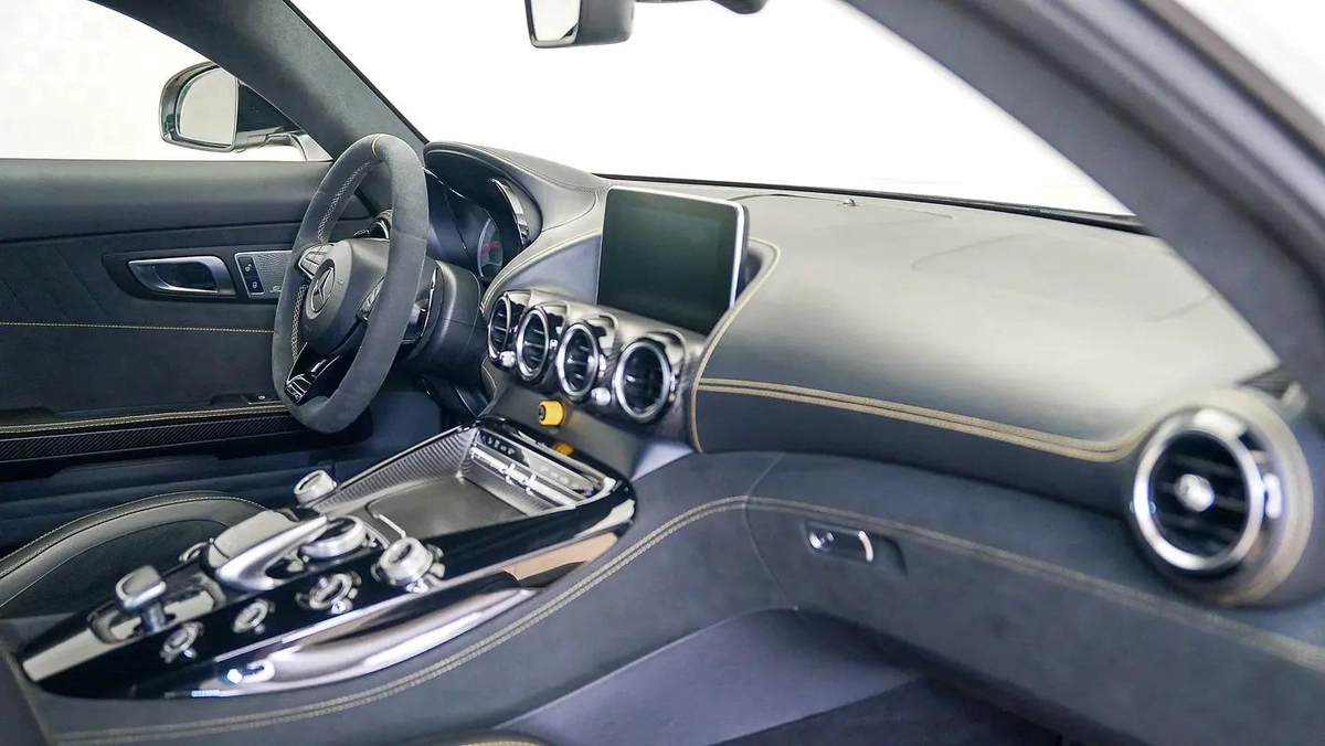 Mercedes-Benz AMG AMG-GT R-9-9