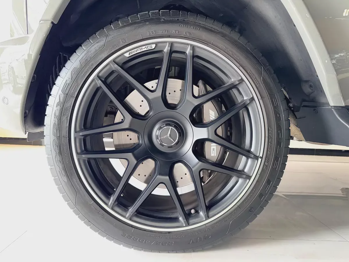 Mercedes-Benz G63 AMG / 2025 / 13,000KM / European Specs-9-9