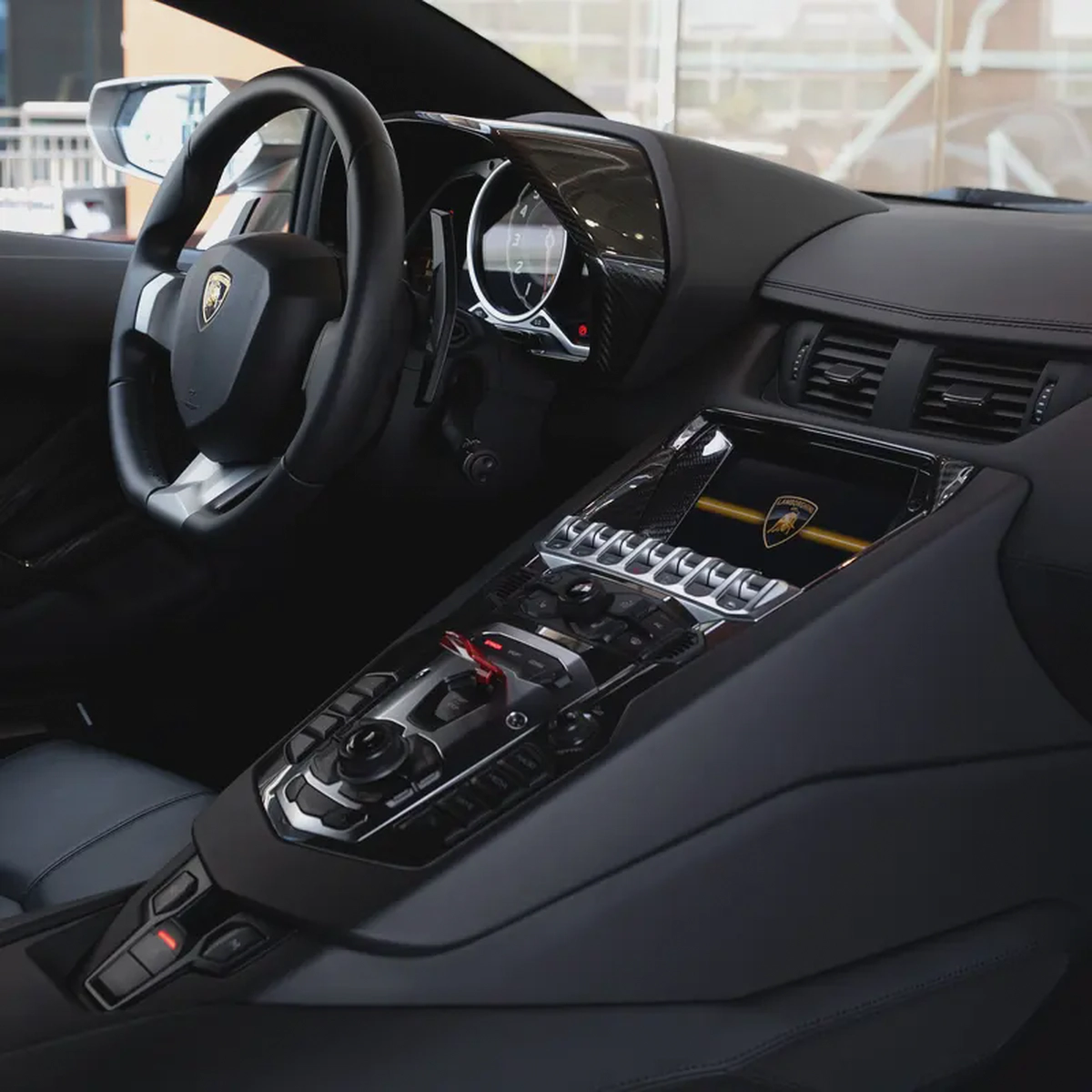 2014 LAMBORGHINI AVENTADOR 50th Anniversary Edition ( with Special Exhaust) DONE ONLY 7000KM-12-12