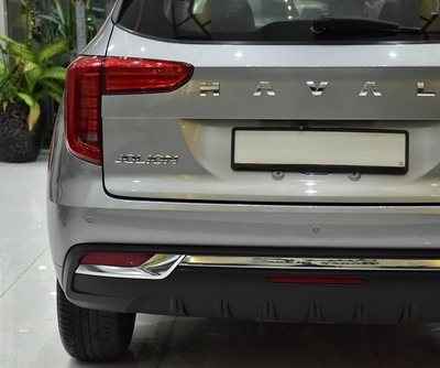 Haval Jolion ( 2023 Model ) in Silver Color GCC Specs-7