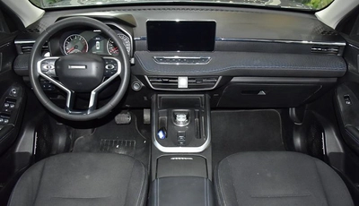 Haval Jolion ( 2023 Model ) in Silver Color GCC Specs-3