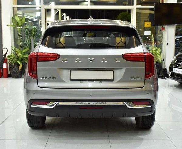 Haval Jolion ( 2023 Model ) in Silver Color GCC Specs