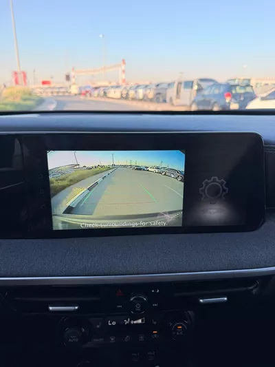 Nissan Kicks SV 2025-15