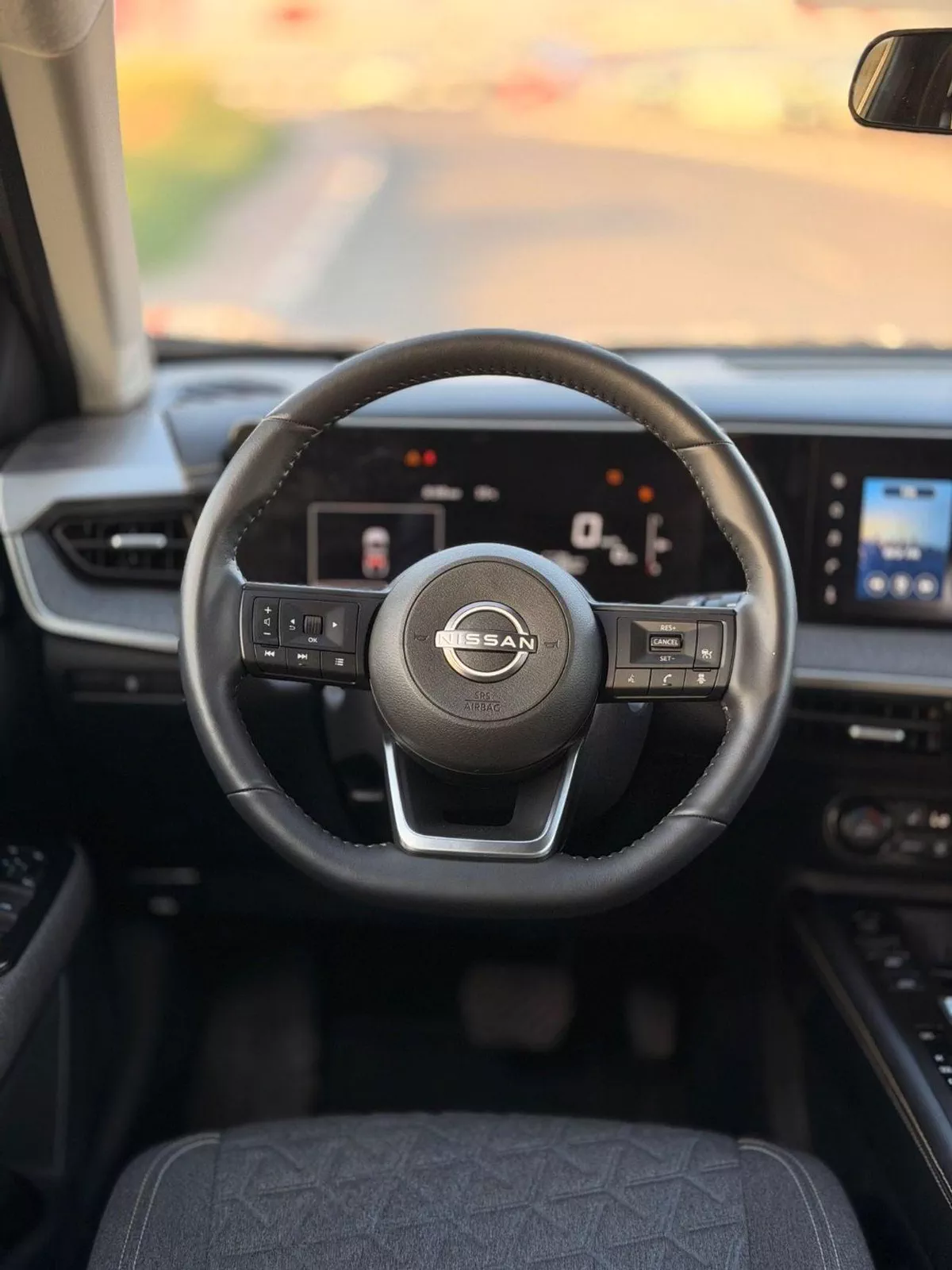 Nissan Kicks SV 2025-7-0