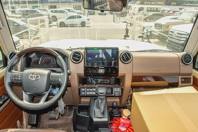 2026 Toyota Land Cruiser 79 4.0L LC 79 LX Pick-up GCC Specs-6