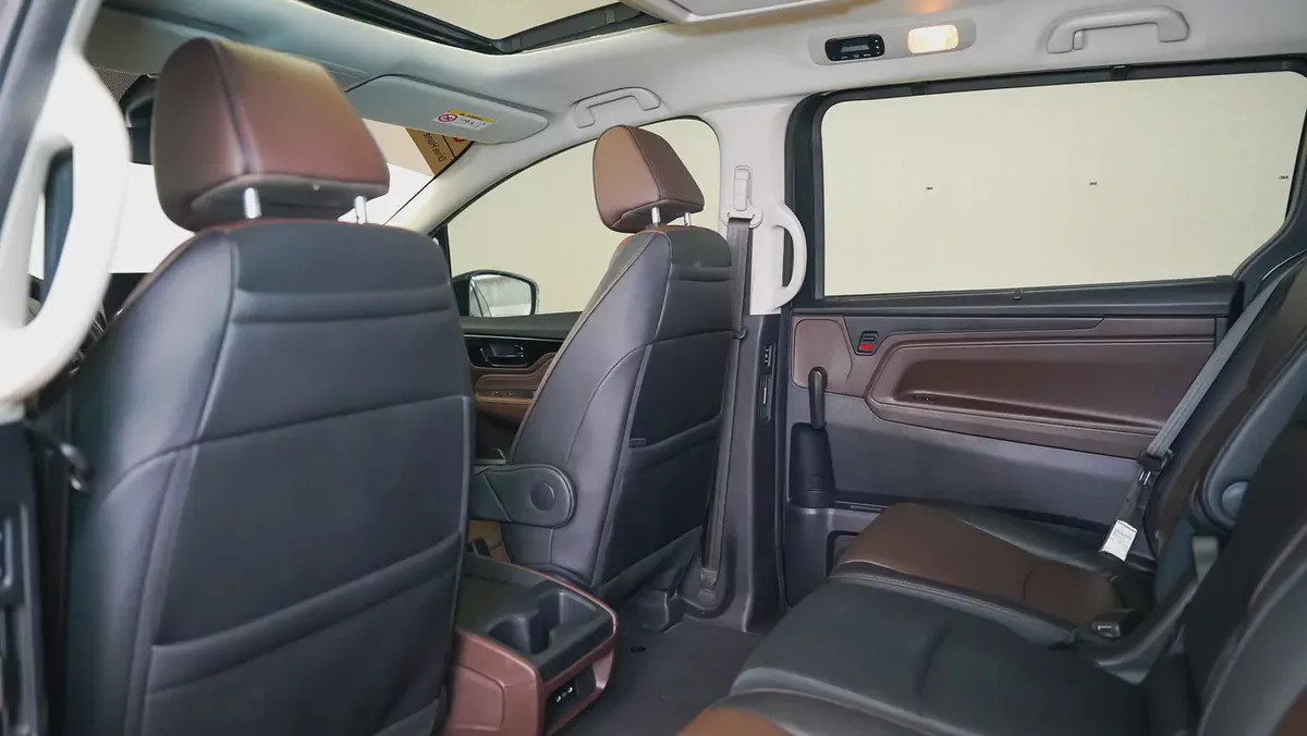 2025 | Honda Odyssey Touring | GCC Specs | Honda Warranty Feb 2030 & Service Feb 2027-4-4