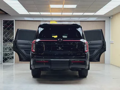 2025 Nissan Armada Platinum - American Specs - Pristine Condition-5