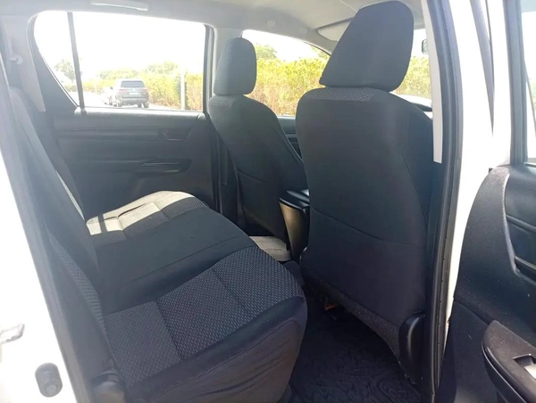 Automatic Gear Toyota Hilux 4x2 Double Cab 2020 GCC Specs
