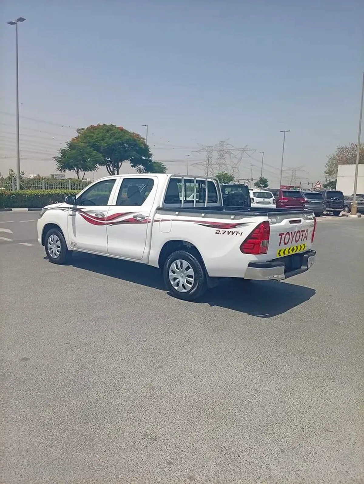 Automatic Gear Toyota Hilux 4x2 Double Cab 2020 GCC Specs-1-1