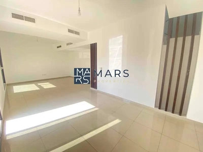 The Most Capacious 4BHK Premium Villa for Rent in Nasma Residence-5