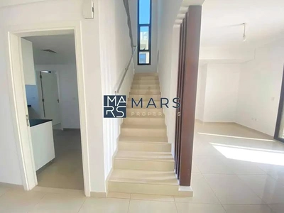 The Most Capacious 4BHK Premium Villa for Rent in Nasma Residence-7