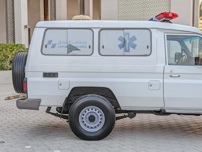 TOYOTA LAND CRUISER 2019 LC78 AMBULANCE GCC IN EXCELLENT CONDITION-12