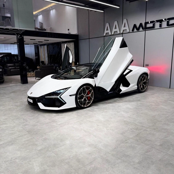 Lamborghini Revuelto STD 6.5L V12 Hybrid 6.5L | Brand New | Japanese Specs | V12 Hybrid Masterpiece