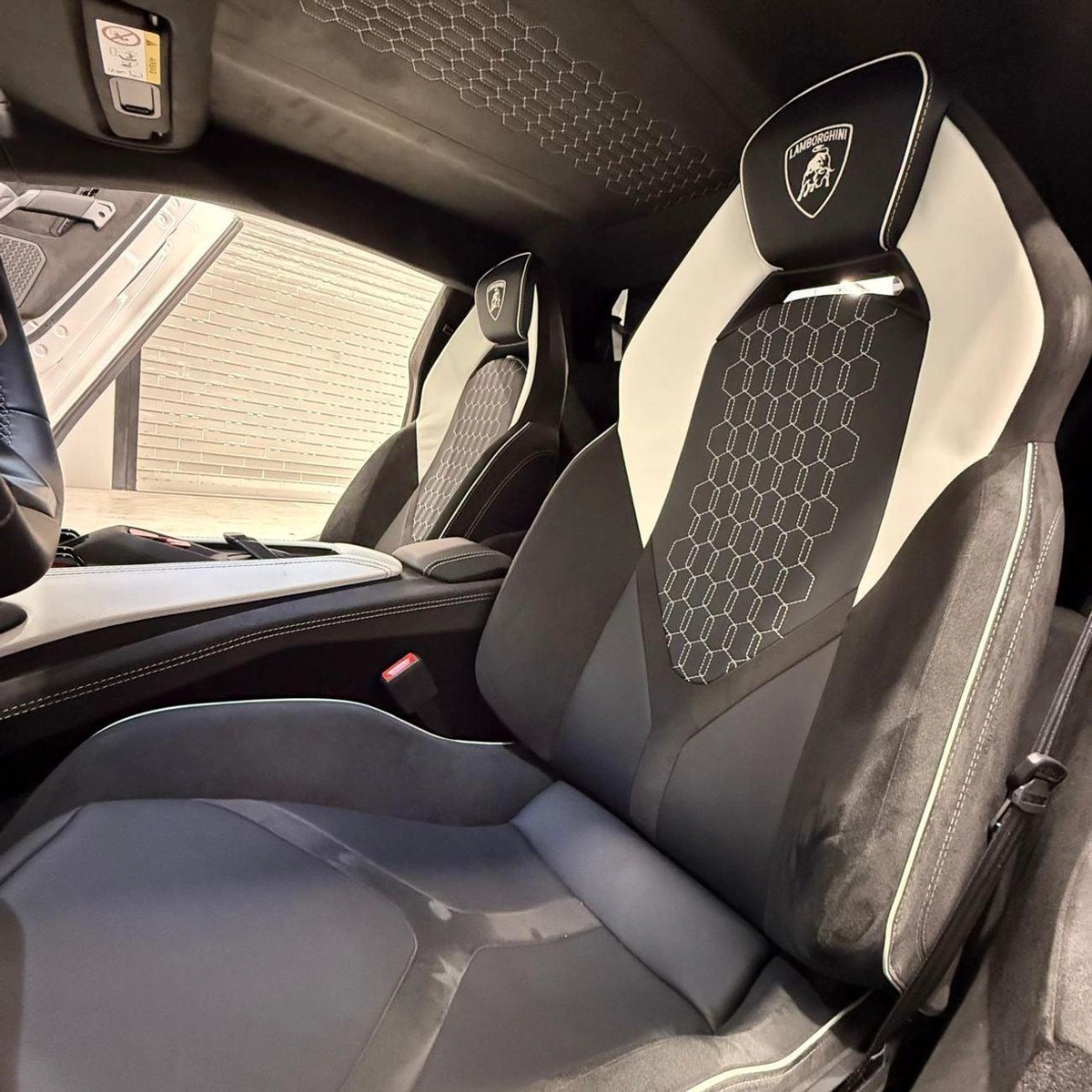 Lamborghini Revuelto STD 6.5L V12 Hybrid 6.5L | Brand New | Japanese Specs | V12 Hybrid Masterpiece-9-9