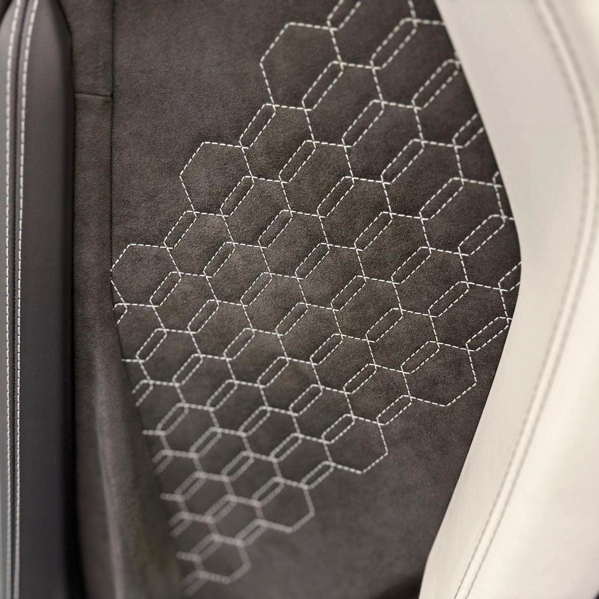 Lamborghini Revuelto STD 6.5L V12 Hybrid 6.5L | Brand New | Japanese Specs | V12 Hybrid Masterpiece-14-14