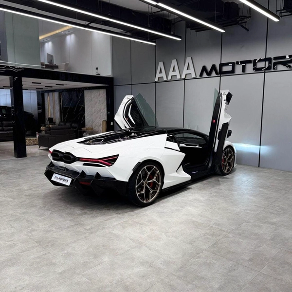 Lamborghini Revuelto STD 6.5L V12 Hybrid 6.5L | Brand New | Japanese Specs | V12 Hybrid Masterpiece
