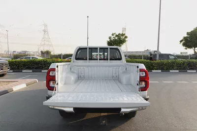 Toyota Hilux TRD SR5 | 2026 | GCC | V6 4.0L Pick-up | Petrol | 4WD | 4 Doors-19