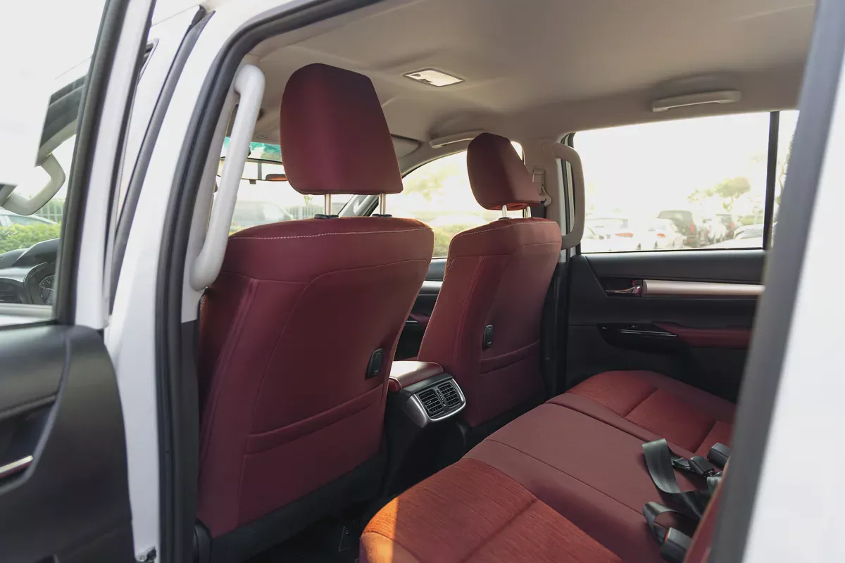 Toyota Hilux TRD SR5 | 2026 | GCC | V6 4.0L Pick-up | Petrol | 4WD | 4 Doors-13-13