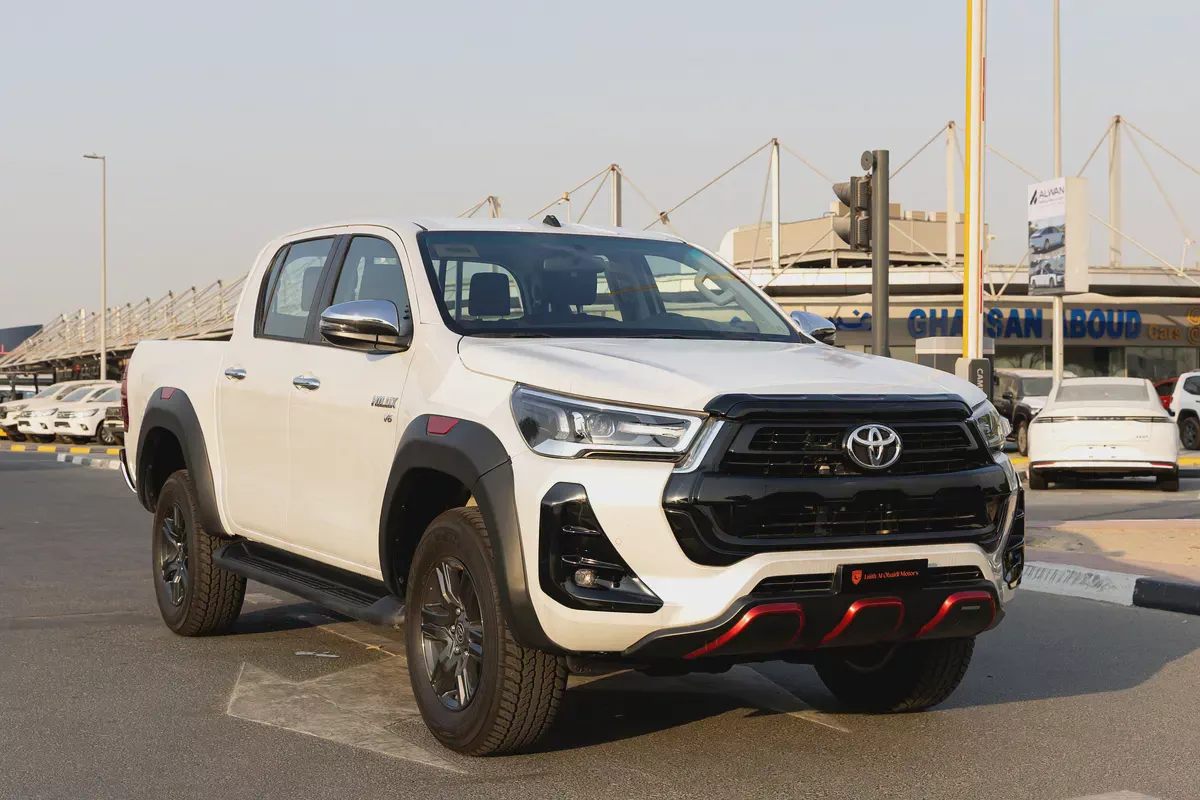 Toyota Hilux TRD SR5 | 2026 | GCC | V6 4.0L Pick-up | Petrol | 4WD | 4 Doors