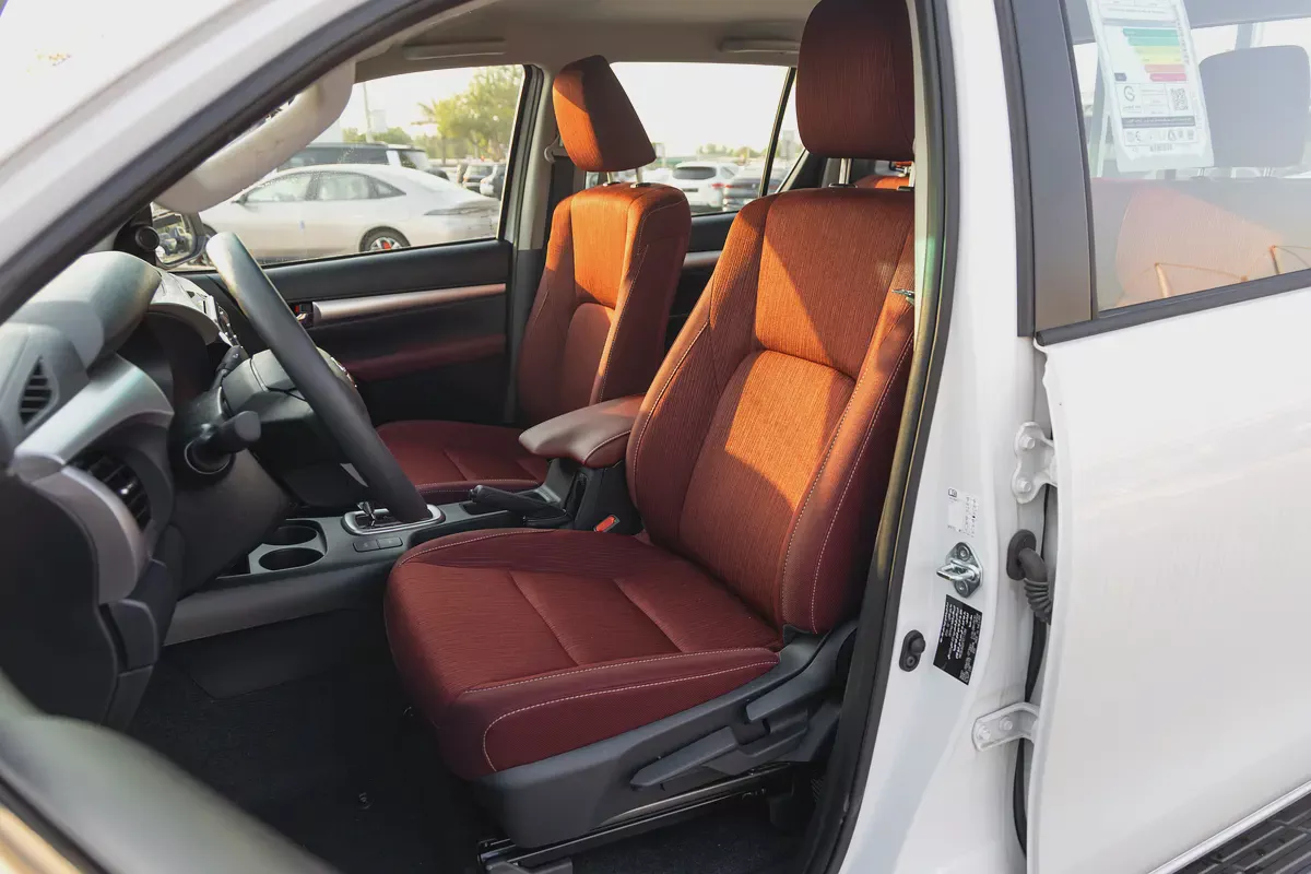 Toyota Hilux TRD SR5 | 2026 | GCC | V6 4.0L Pick-up | Petrol | 4WD | 4 Doors-8-8