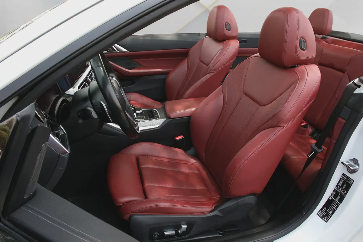 BMW 420I CONVERTIBLE 2022 - GCC - FULLY LOADED- ORIGINAL PAINT-10-10