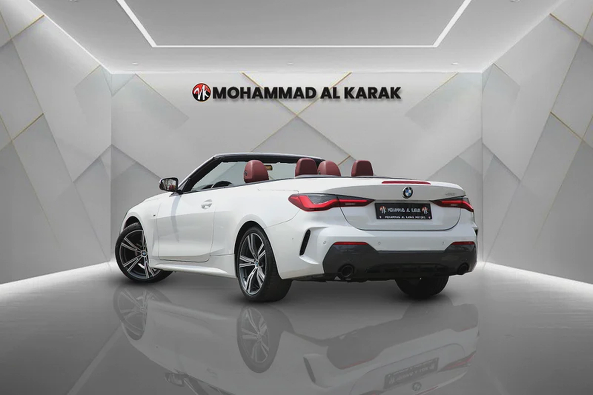 BMW 420I CONVERTIBLE 2022 - GCC - FULLY LOADED- ORIGINAL PAINT-4-4