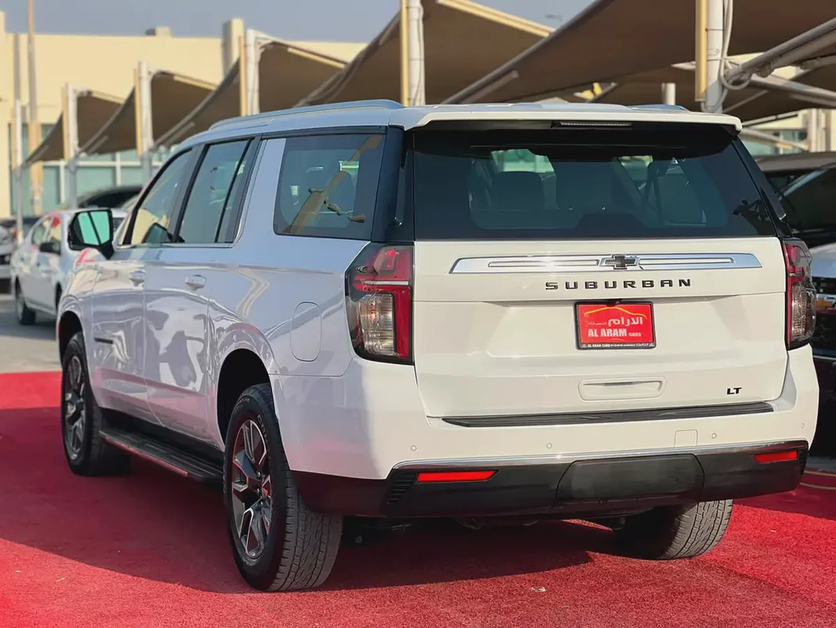 2023 Chevrolet Suburban LT | 360 Camera | GCC | V8, 5.3 | Under warranty, Ref#1071-3-3