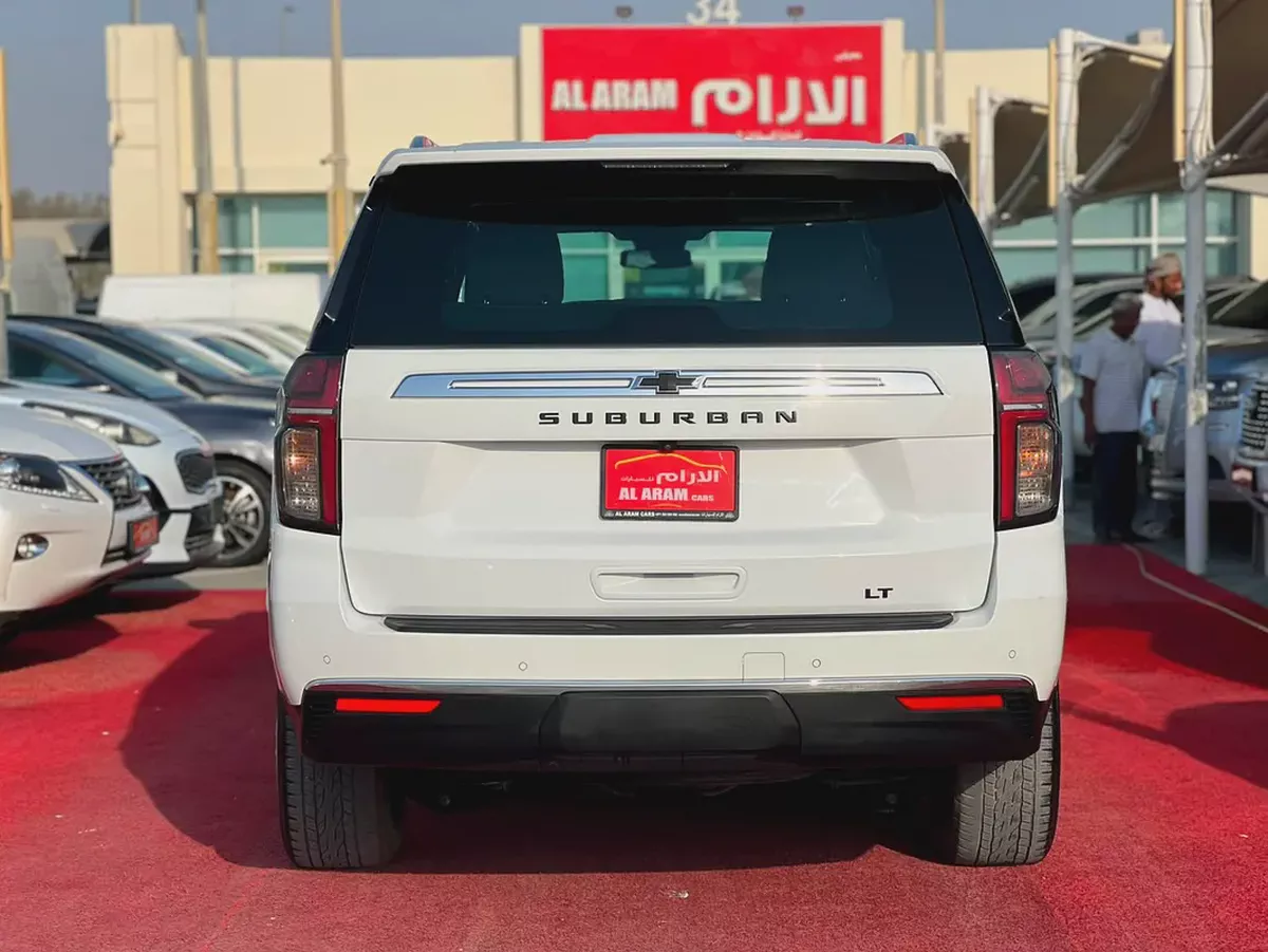 2023 Chevrolet Suburban LT | 360 Camera | GCC | V8, 5.3 | Under warranty, Ref#1071-4-4