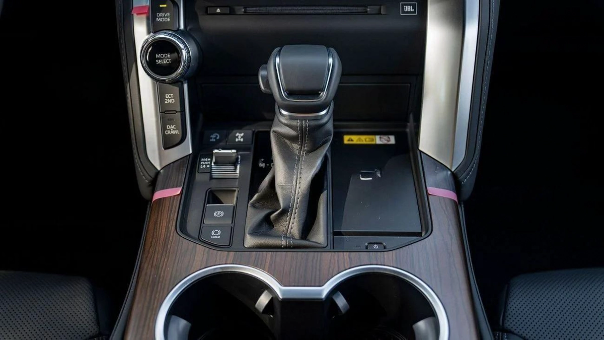 Toyota Land Cruiser VX 3.3 DIESEL-2-2