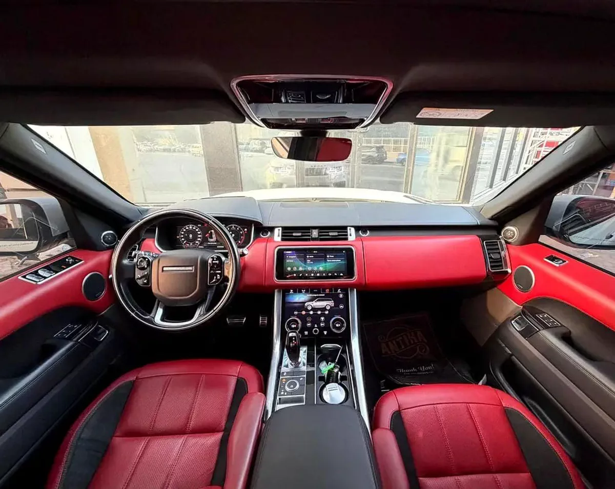 Land Rover Range Rover Sport HSE DYNAMIC-9-0