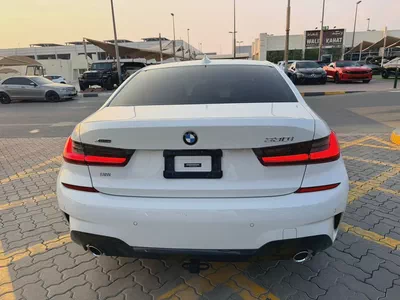 BMW 330I-1