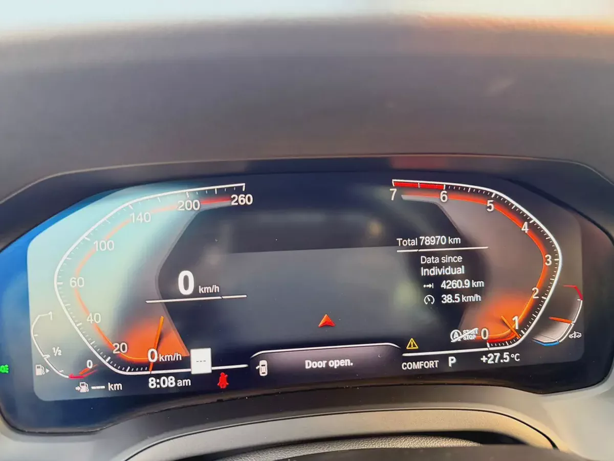 BMW 330I-9-9