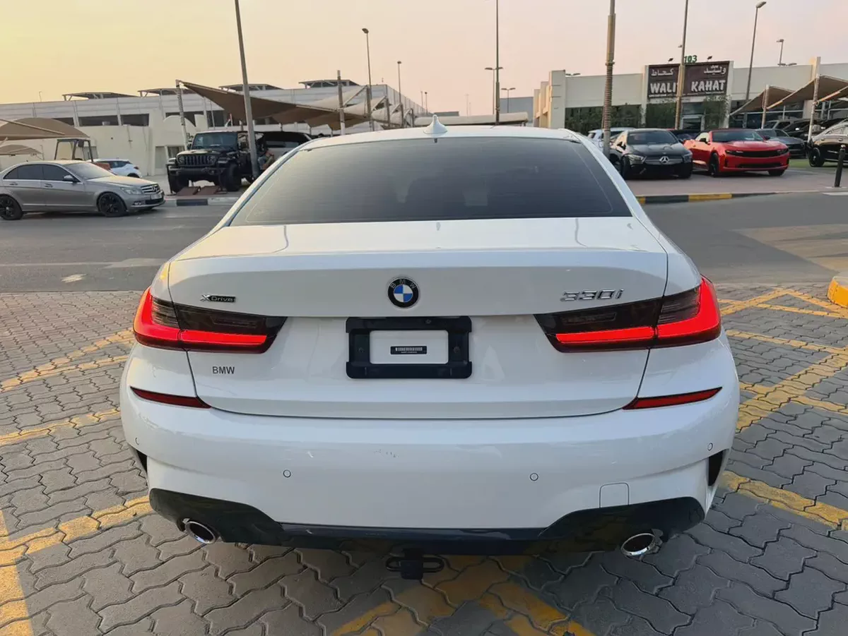 BMW 330I-1-1